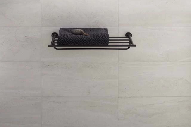 Duravit Starck T Handtuchablage 0099444600 Schwarz Matt, 610mm 7 Duravit Starck T Handtuchablage 0099444600 Schwarz Matt, 610mm – Bild 5