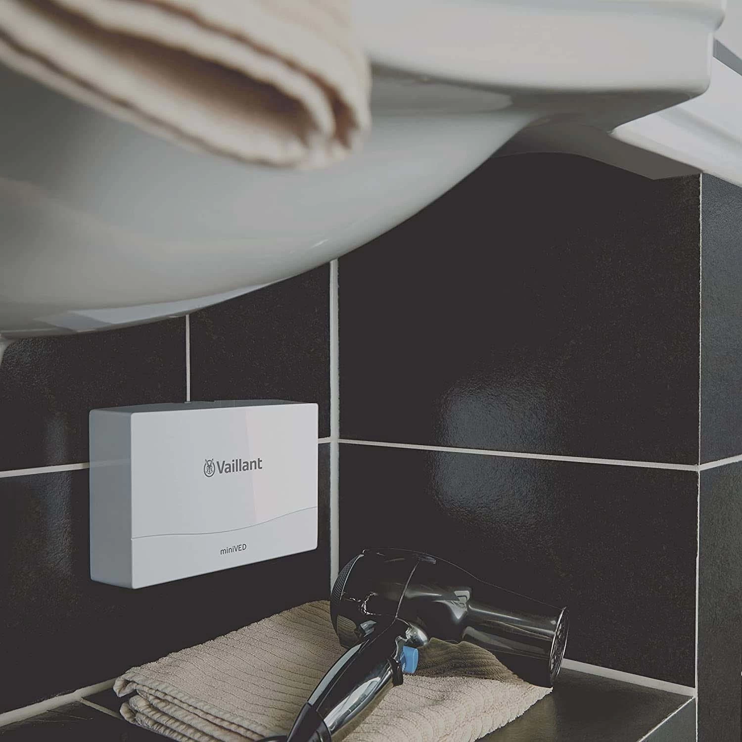Vaillant MiniVED Mini-Elektro-Durchlauferhitzer 0010044423 MiniVED H 3/3N, 3,5 KW, Untertischgerät, Niederdruck 6 Vaillant MiniVED Mini-Elektro-Durchlauferhitzer 0010044423 MiniVED H 3/3N, 3,5 KW, Untertischgerät, Niederdruck – Bild 4